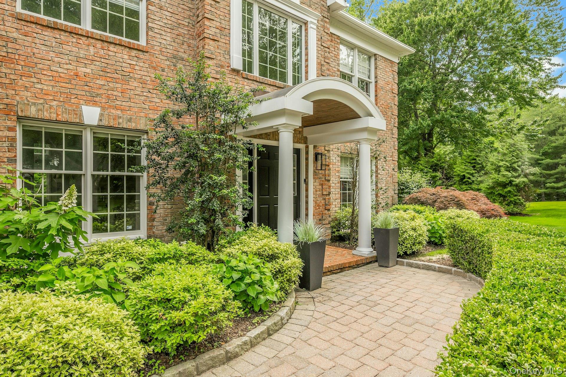 134 Euclid Avenue Property Photo 3