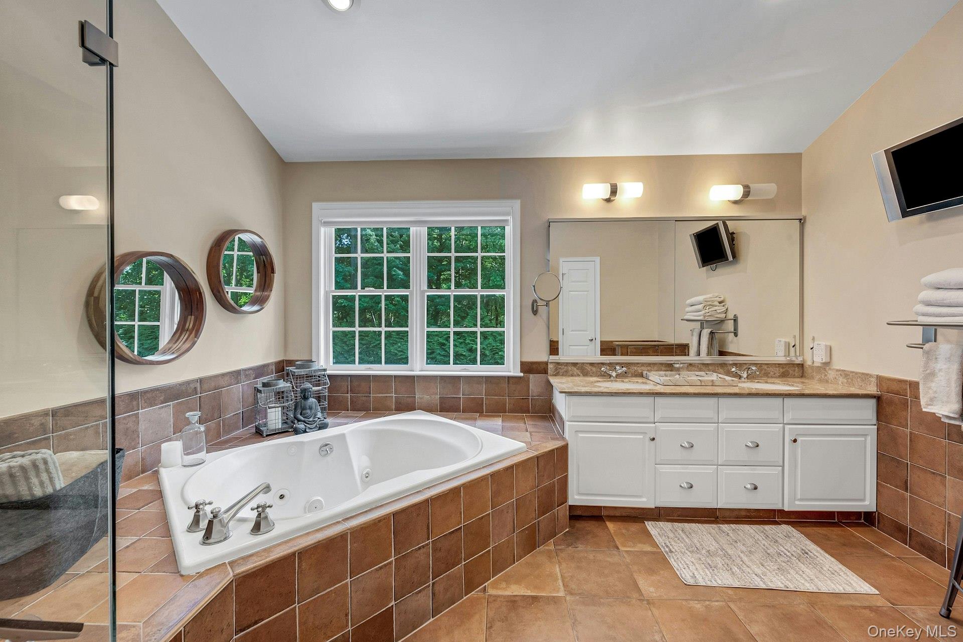 134 Euclid Avenue Property Photo 25