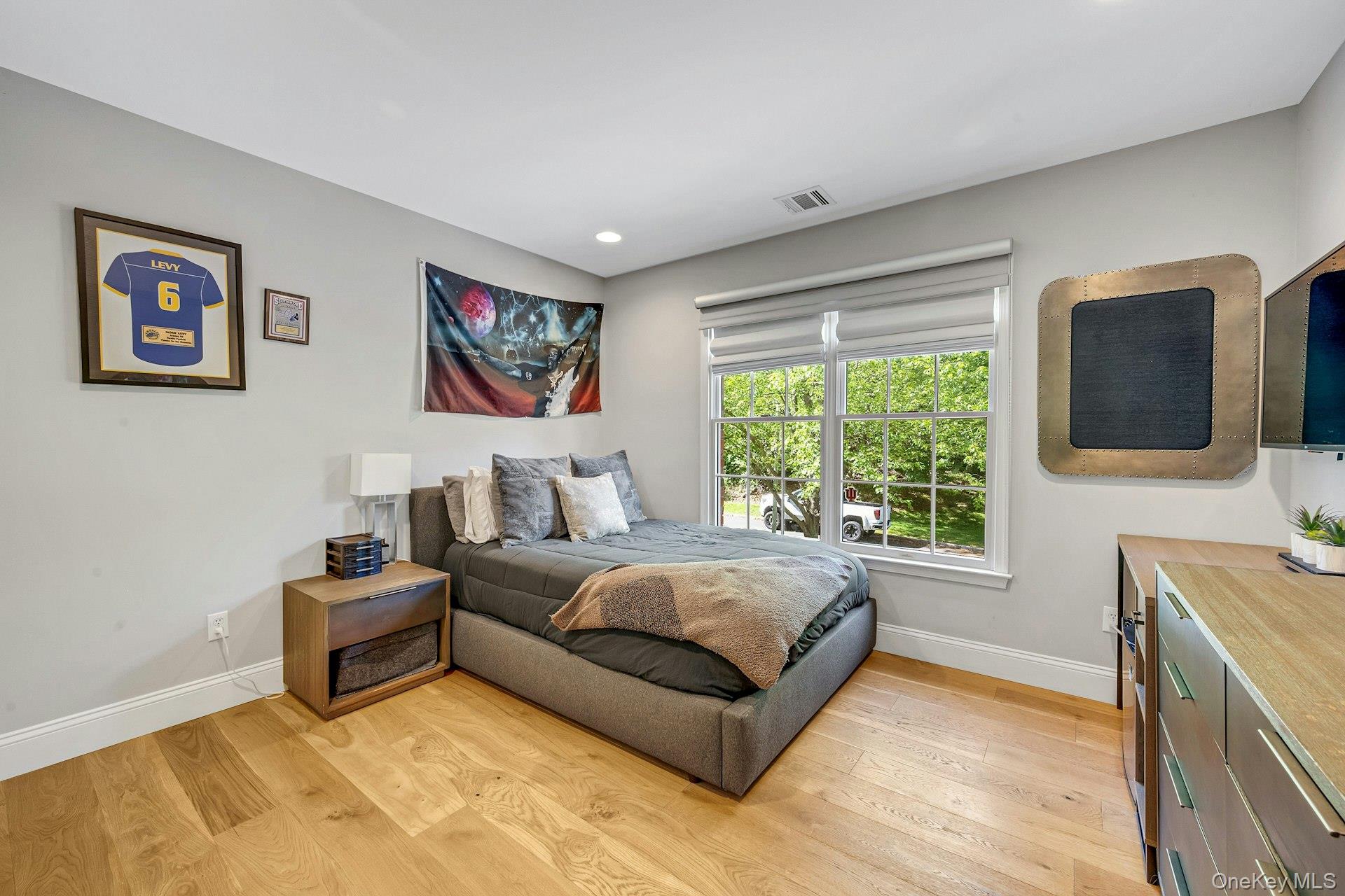 134 Euclid Avenue Property Photo 27