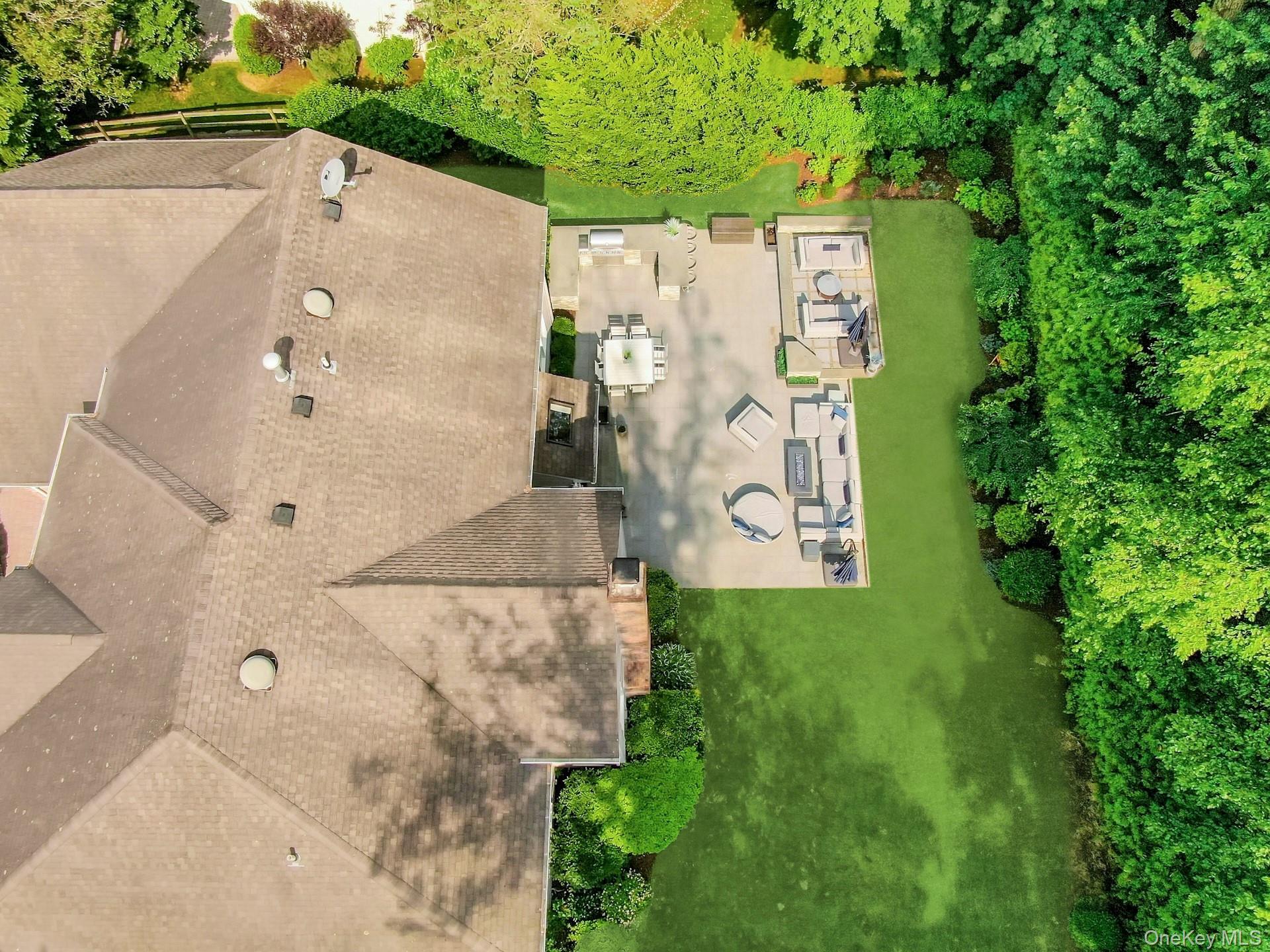 134 Euclid Avenue Property Photo 36