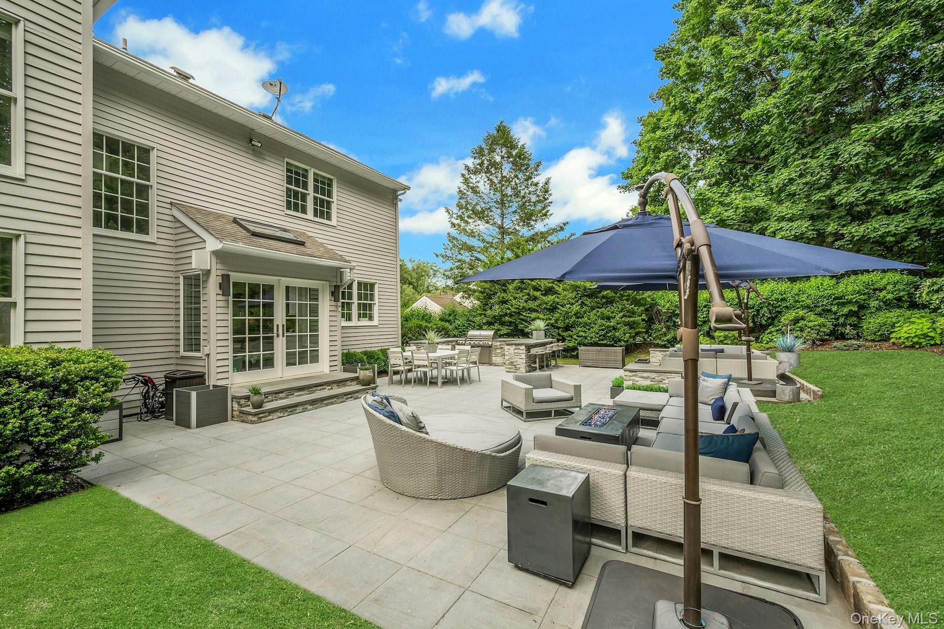 134 Euclid Avenue Property Photo 38