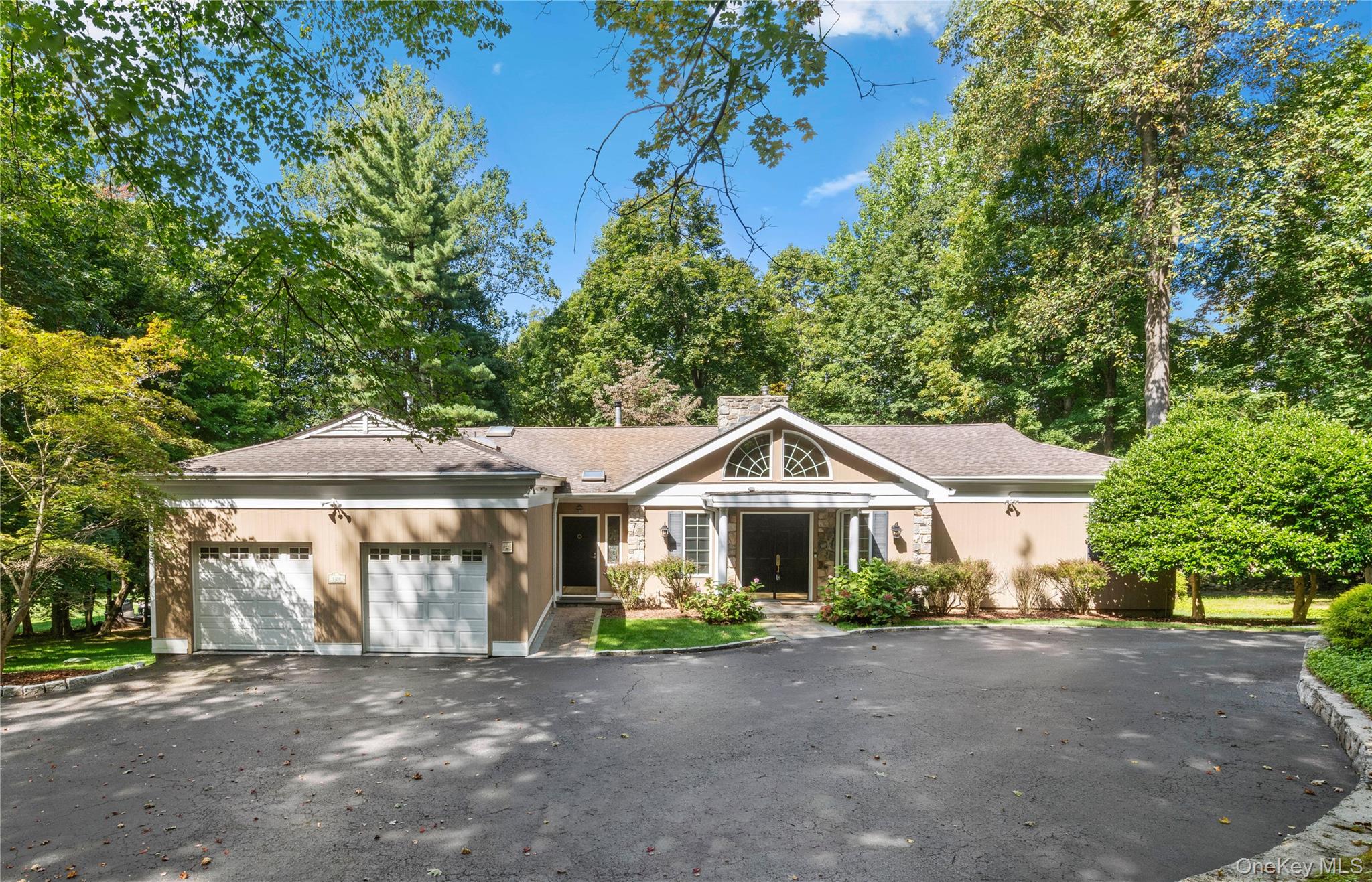 120 Mclain Street Property Photo 1