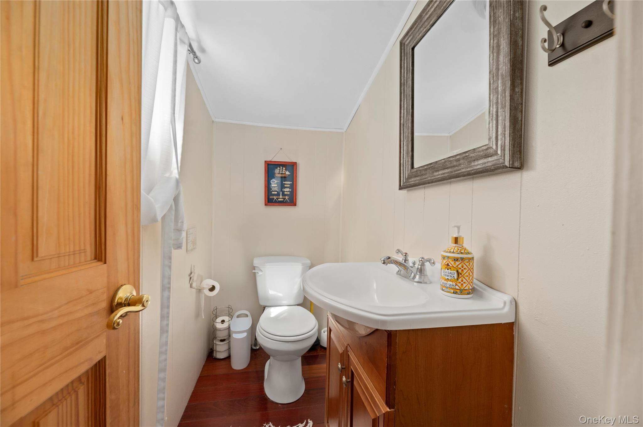 20 Seneca Street Property Photo 14