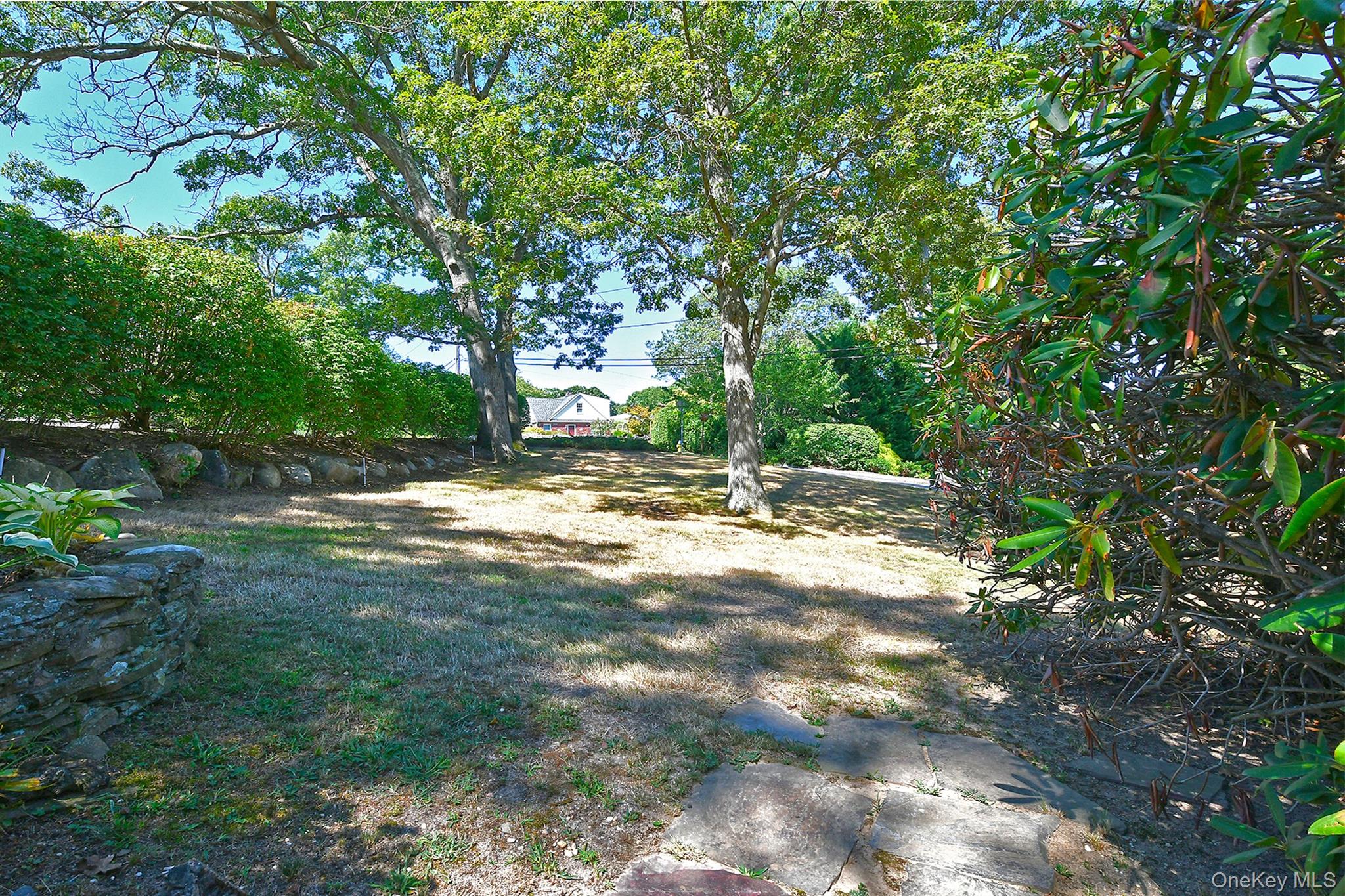 121 Van Buren Drive Property Photo 3