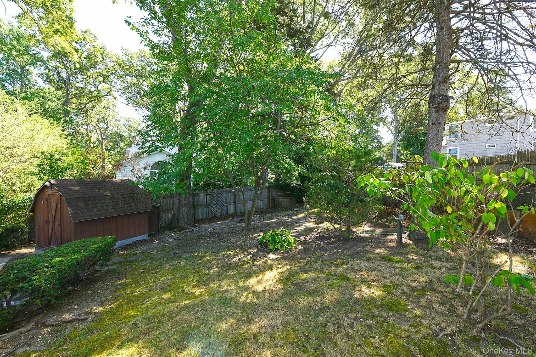 121 Van Buren Drive Property Photo 26