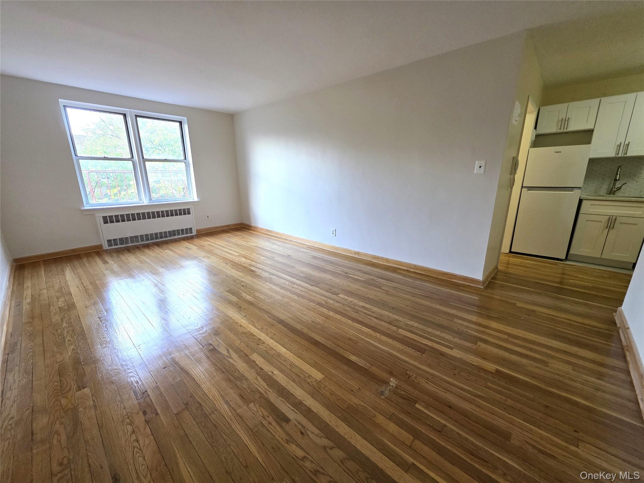 65-05 Yellowstone Boulevard 6c Property Photo 3