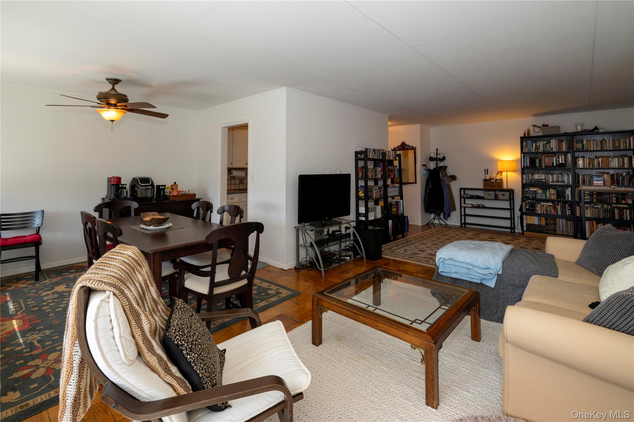 200 Diplomat Drive 8b Property Photo 10