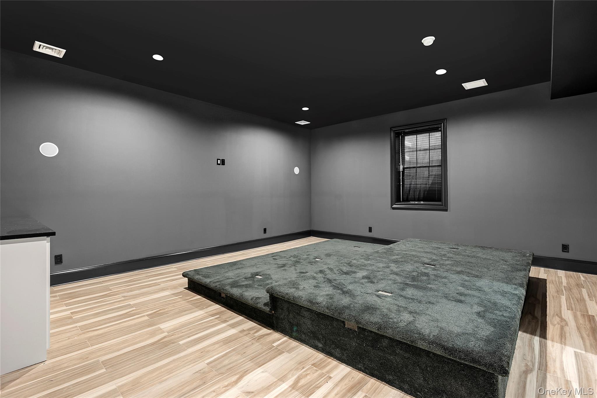 80 Deer Run Property Photo 21