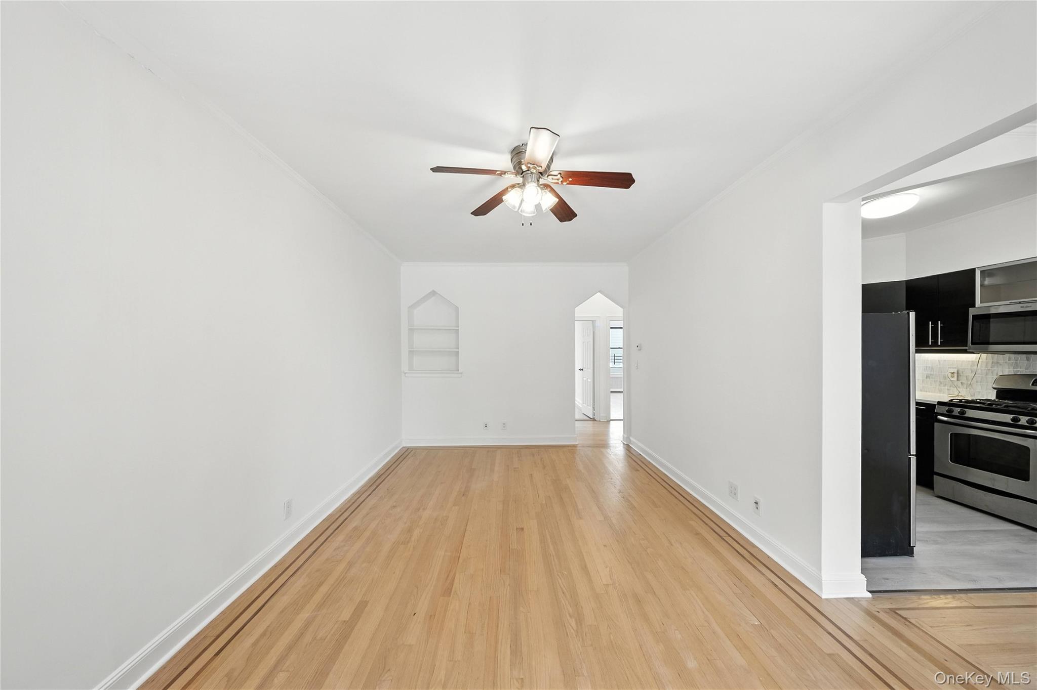 5958 69th Place Property Photo 8