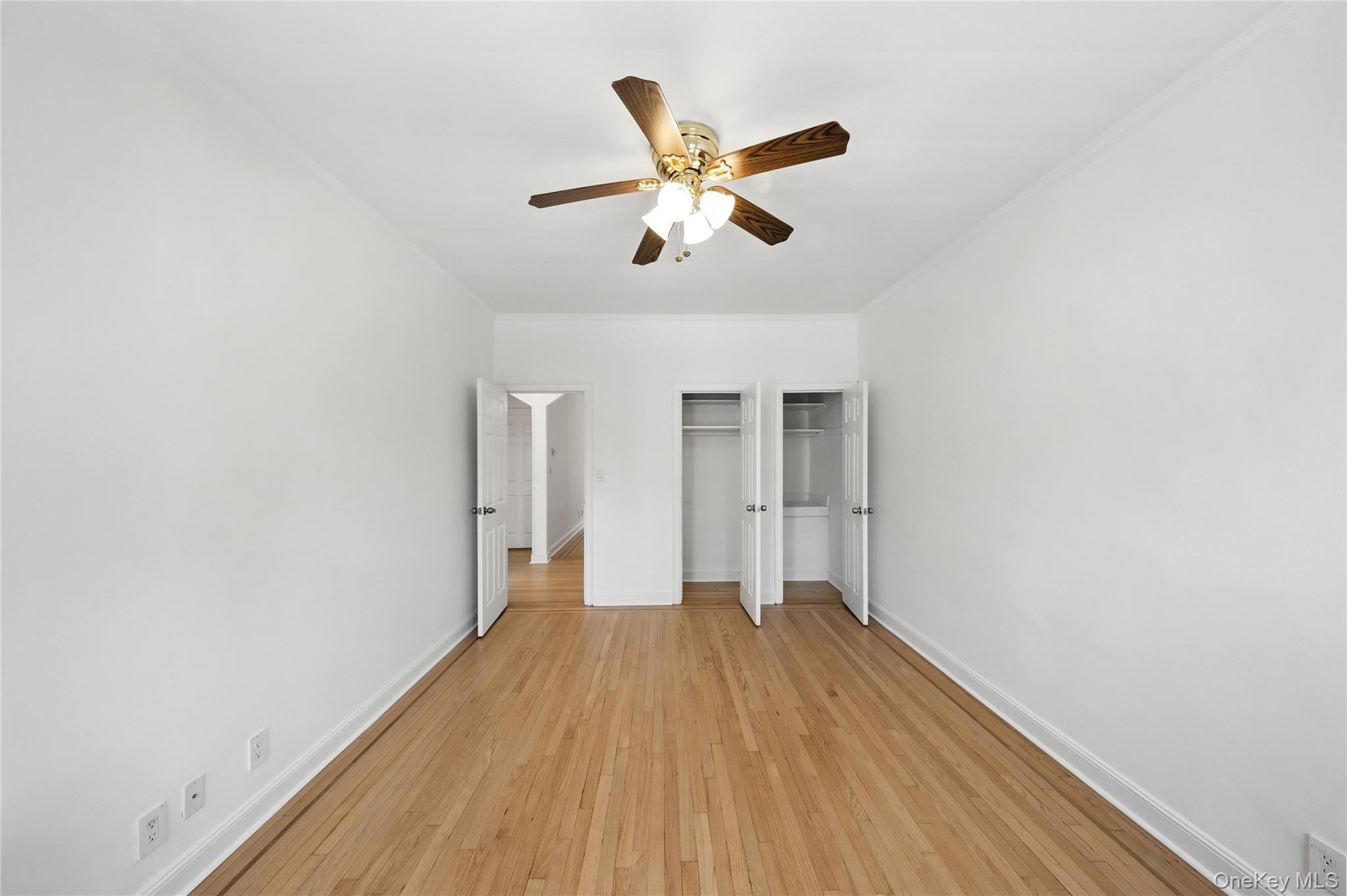 5958 69th Place Property Photo 13