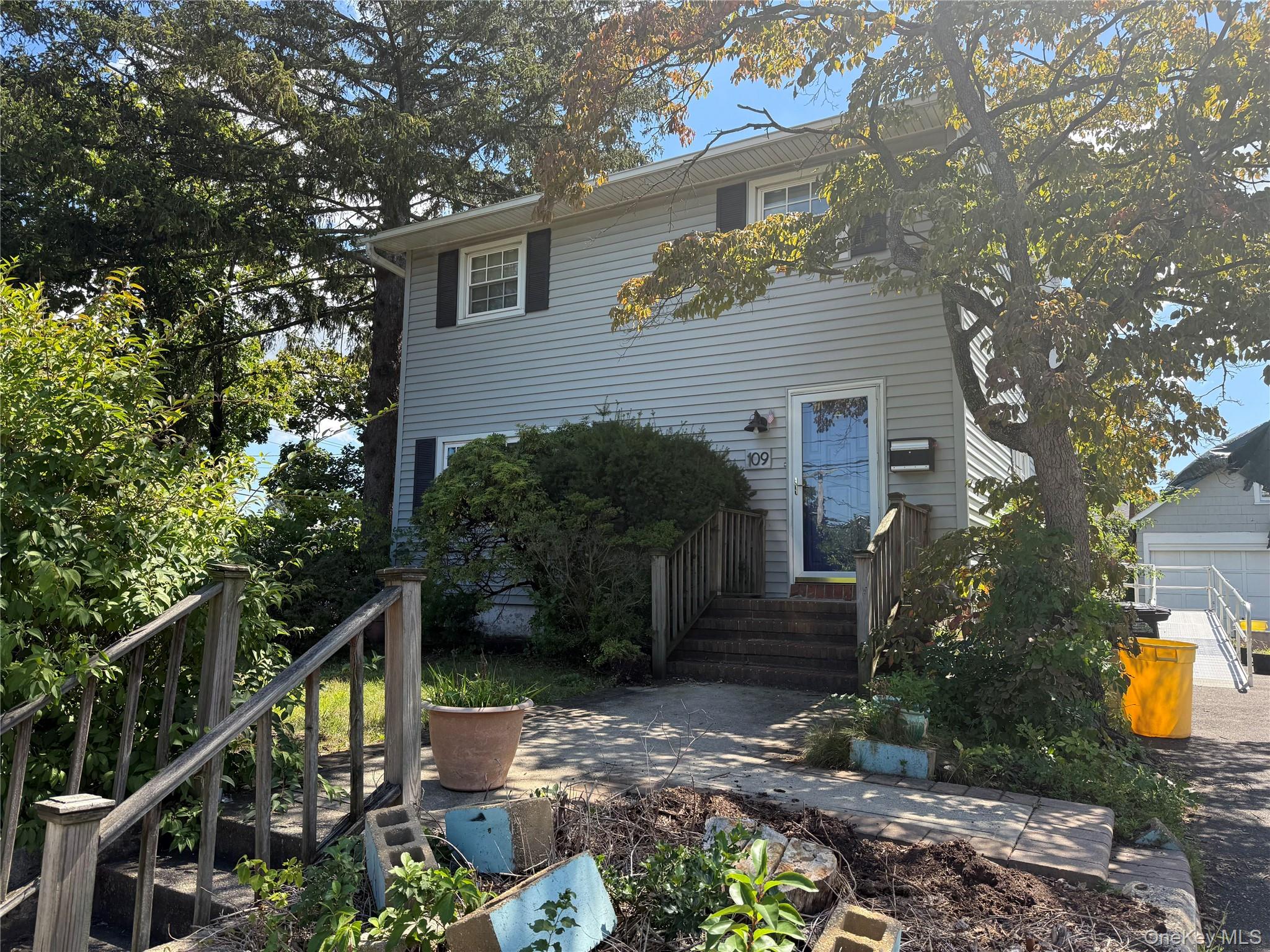 109 Cherry Drive Property Photo 1