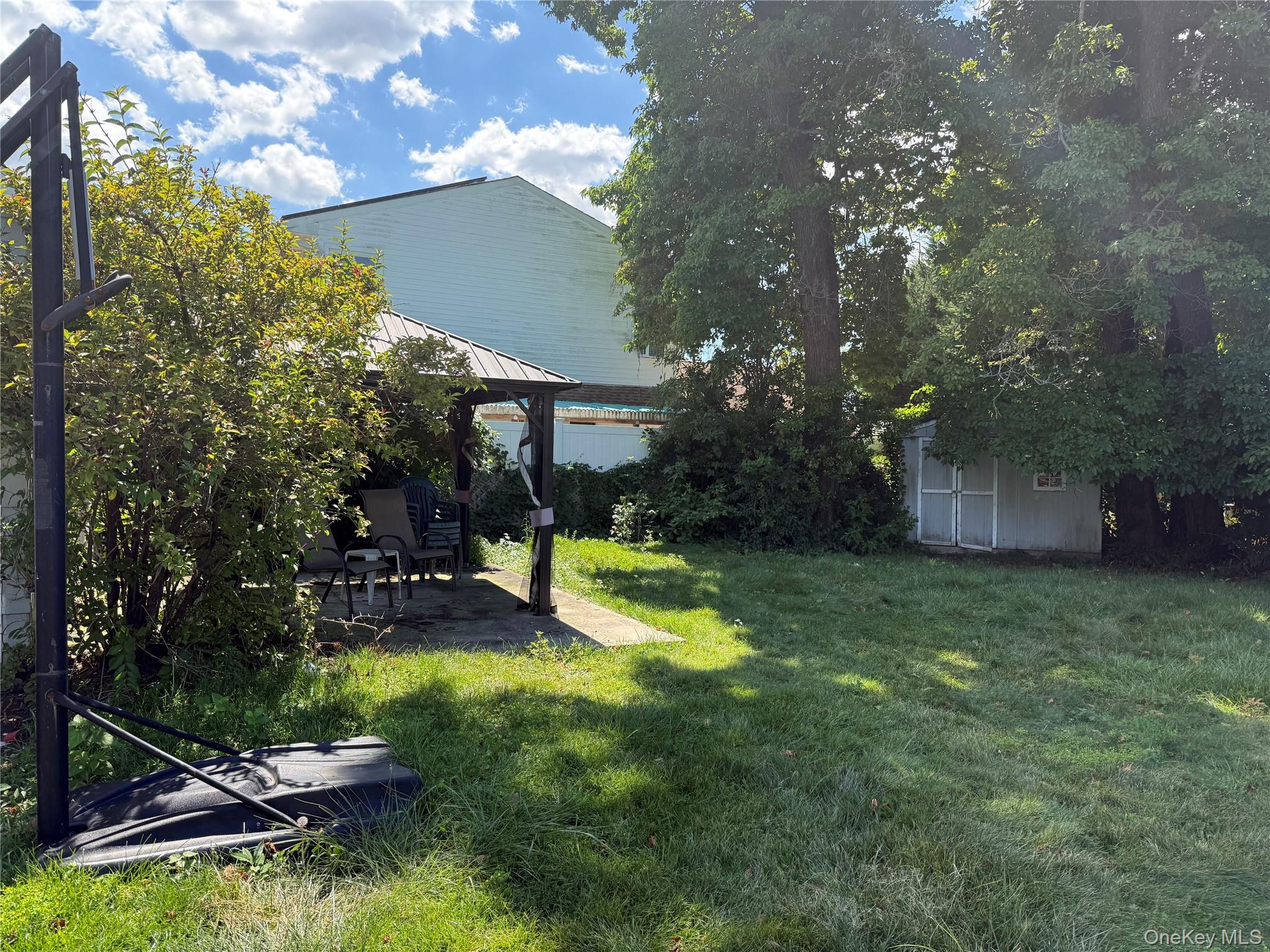 109 Cherry Drive Property Photo 2