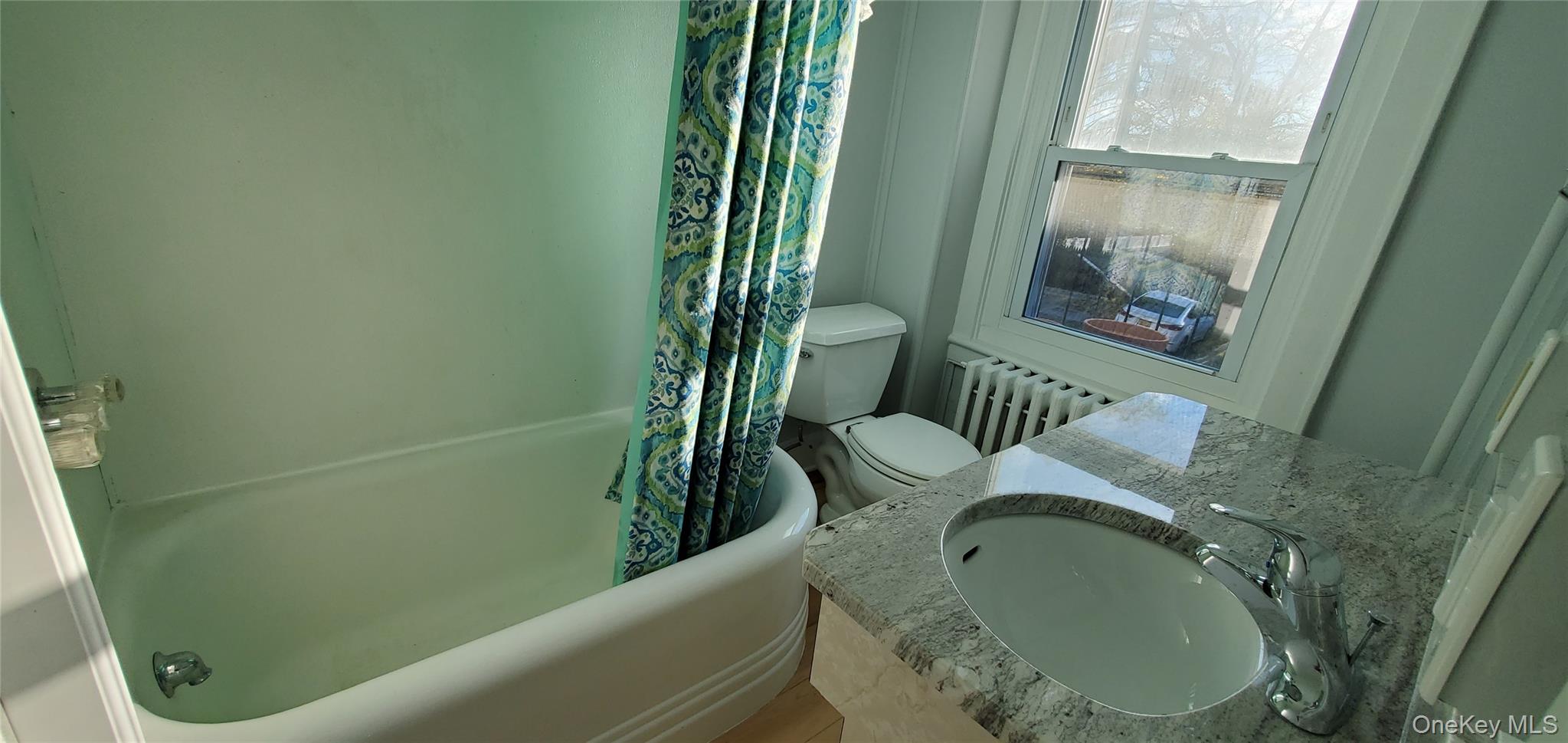 158 6th Street Property Photo 7