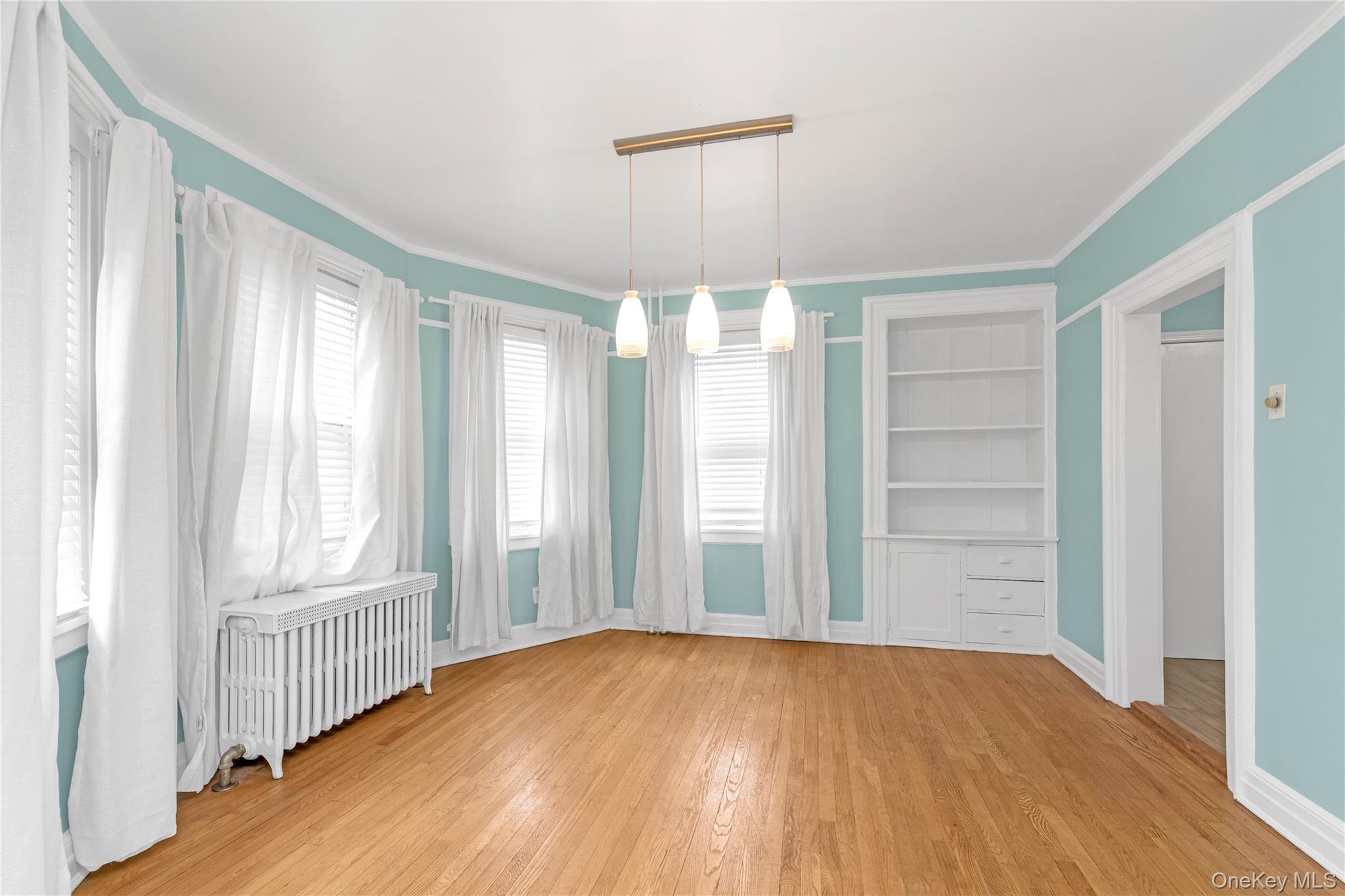 24 Walnut Street Property Photo 4