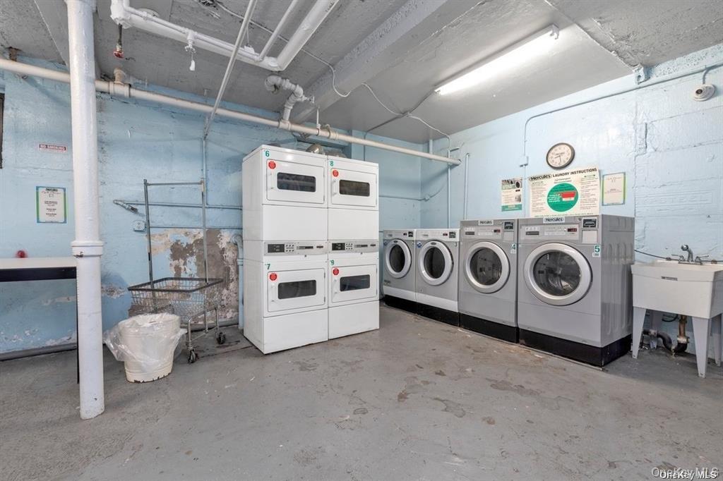 4333 48th Street 4h Property Photo 13