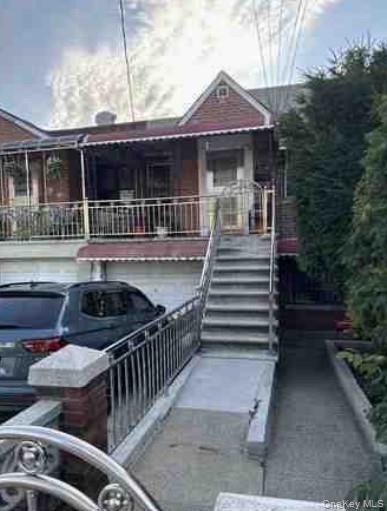 2716 Young Avenue Property Photo 1