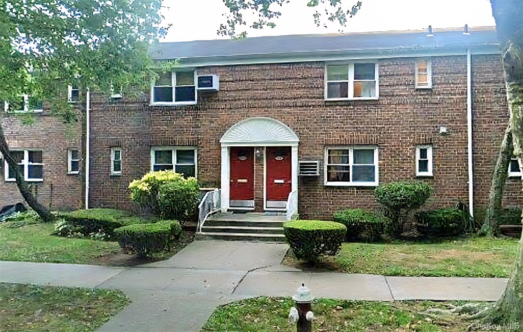 230-06 Kingsbury Avenue B Property Photo 1