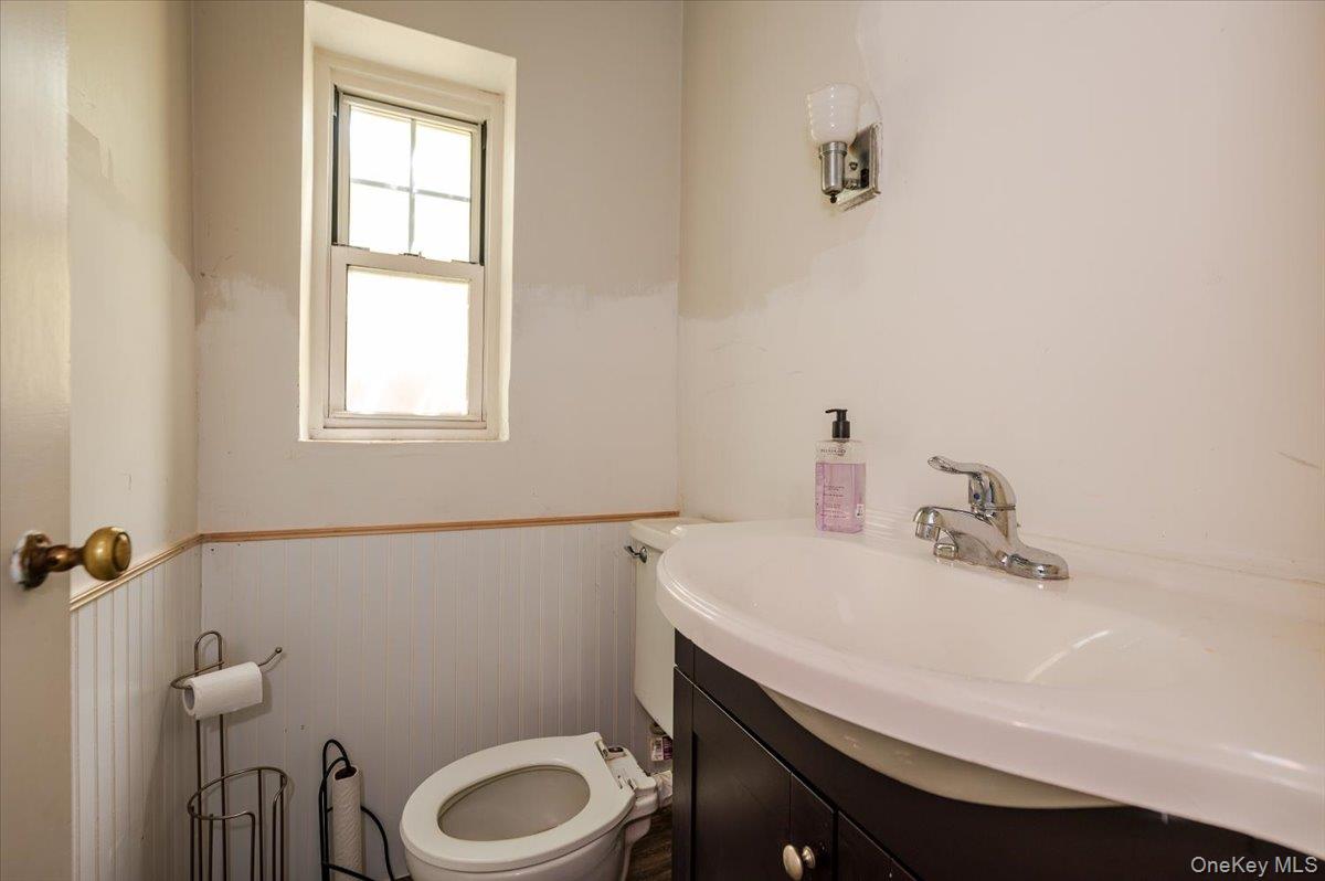 23 S Village Avenue Property Photo 7