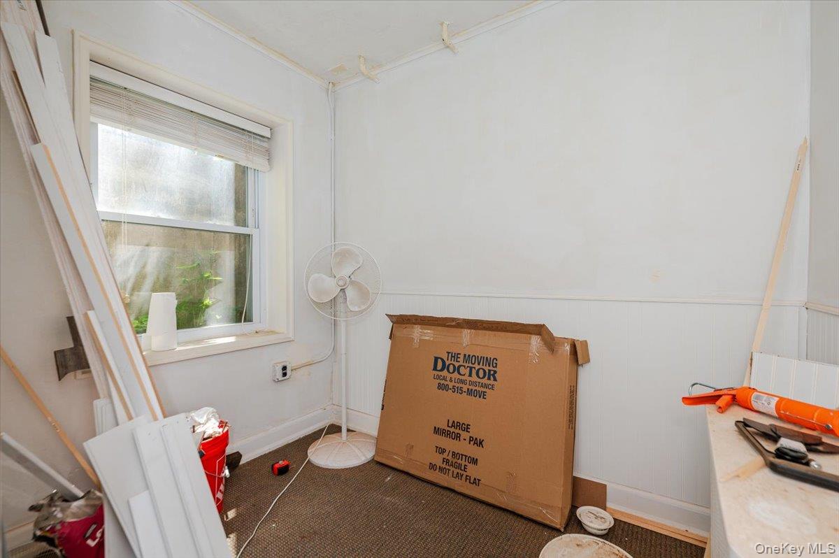 23 S Village Avenue Property Photo 9