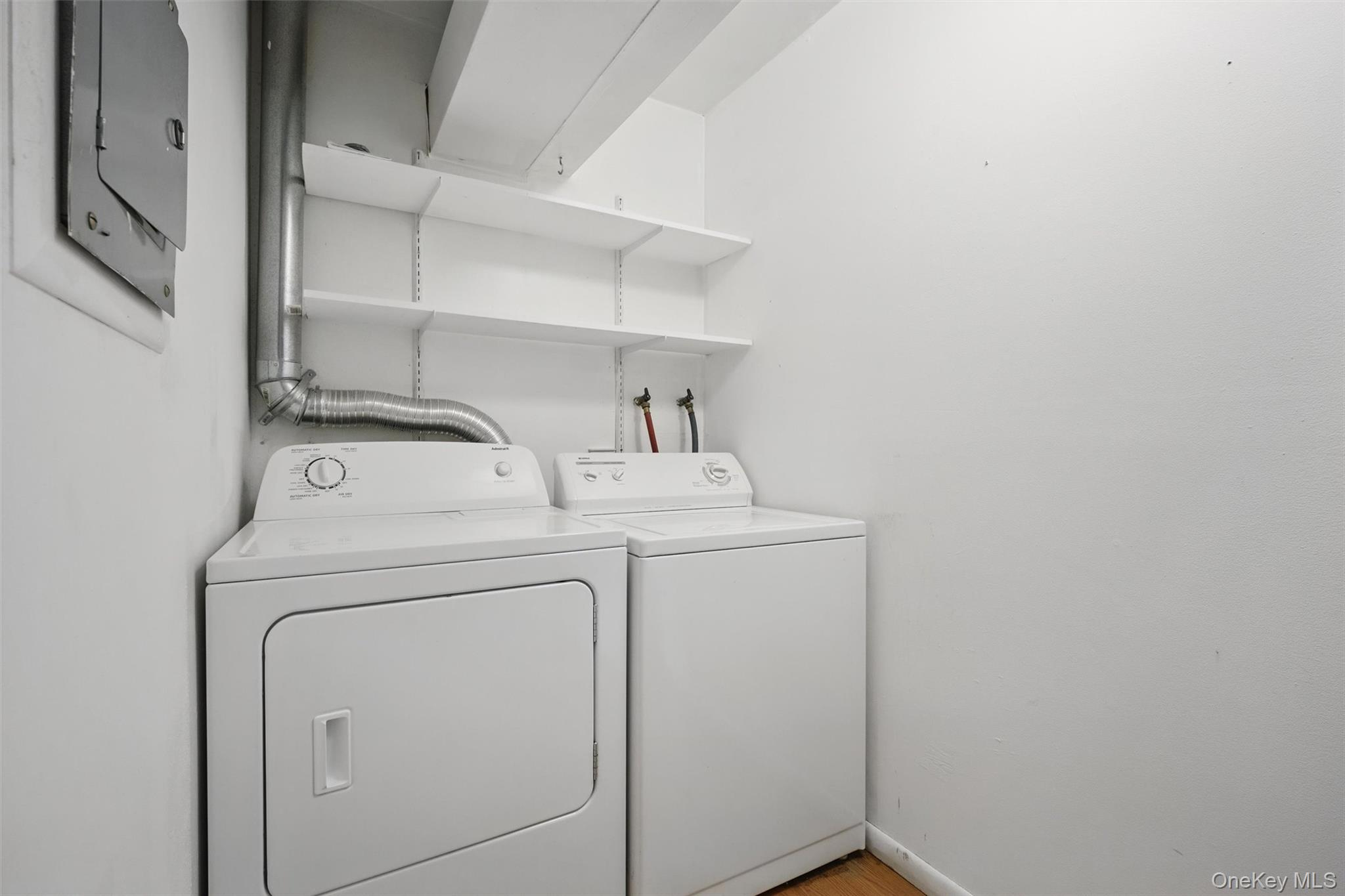201 Commons Way Unit E Property Photo 23