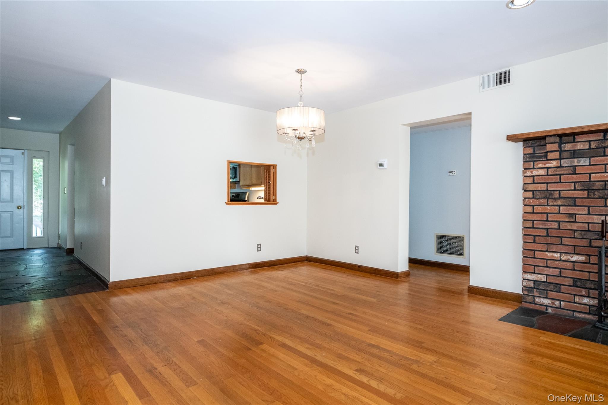 18 Windward Lane 17 Property Photo 14