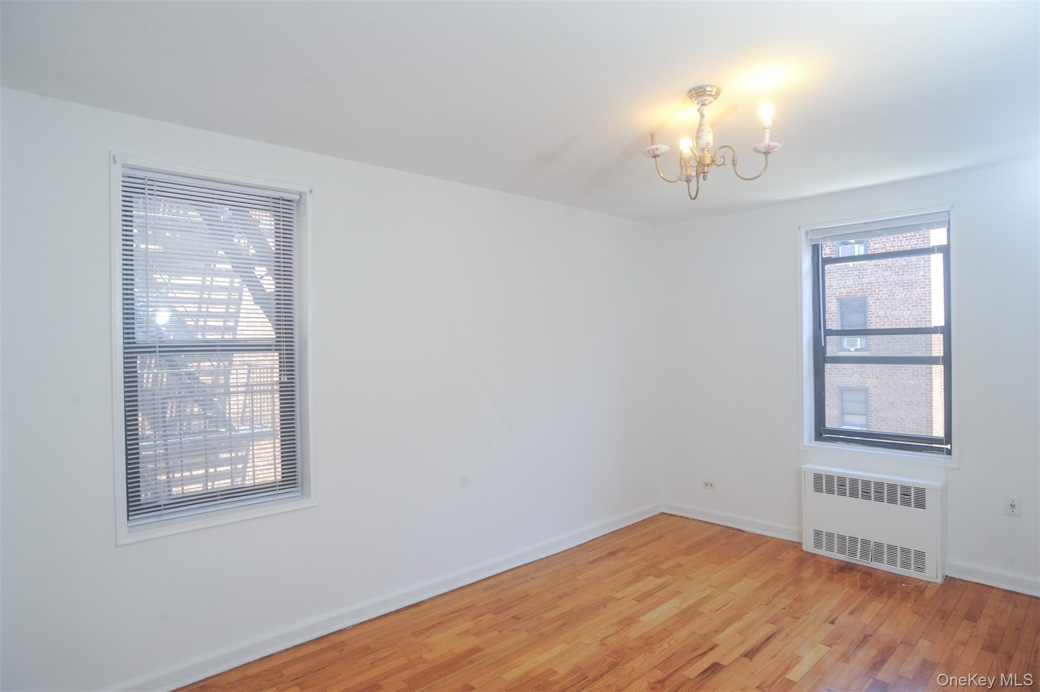 3727 86th Street 4g Property Photo 12