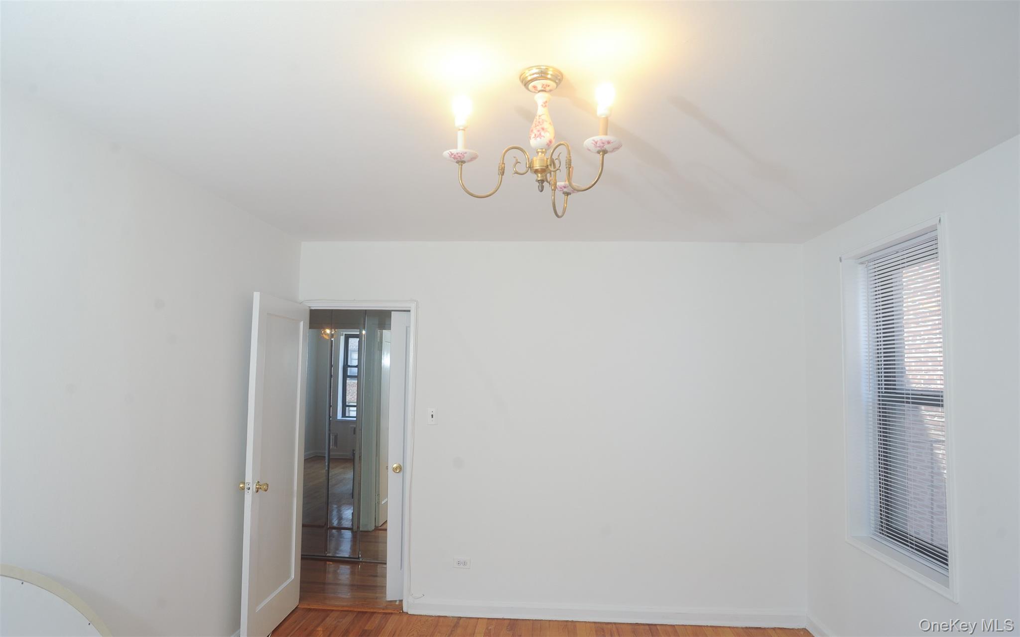 3727 86th Street 4g Property Photo 13