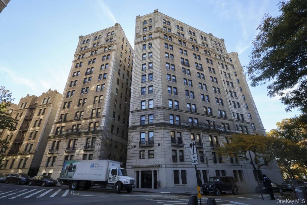 800 Riverside Drive 1g Property Photo 14