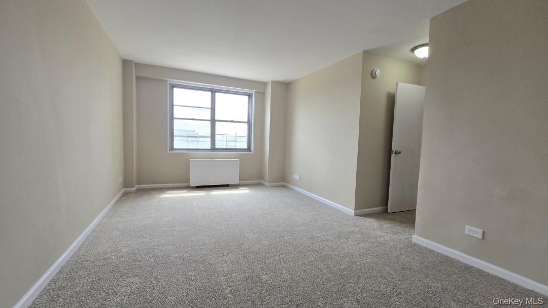 175-20 Wexford Terrace 3S Property Photo 1