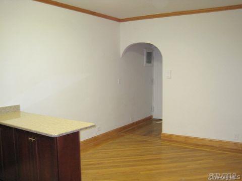 4333 48th Street 1a Property Photo 10