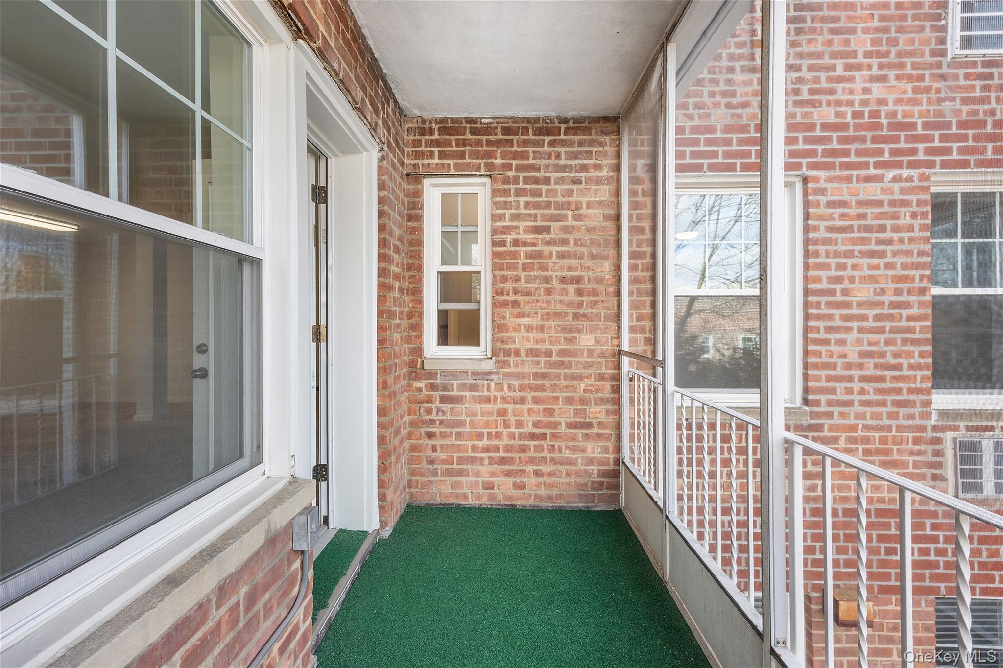 240 Central Avenue 2f Property Photo 24