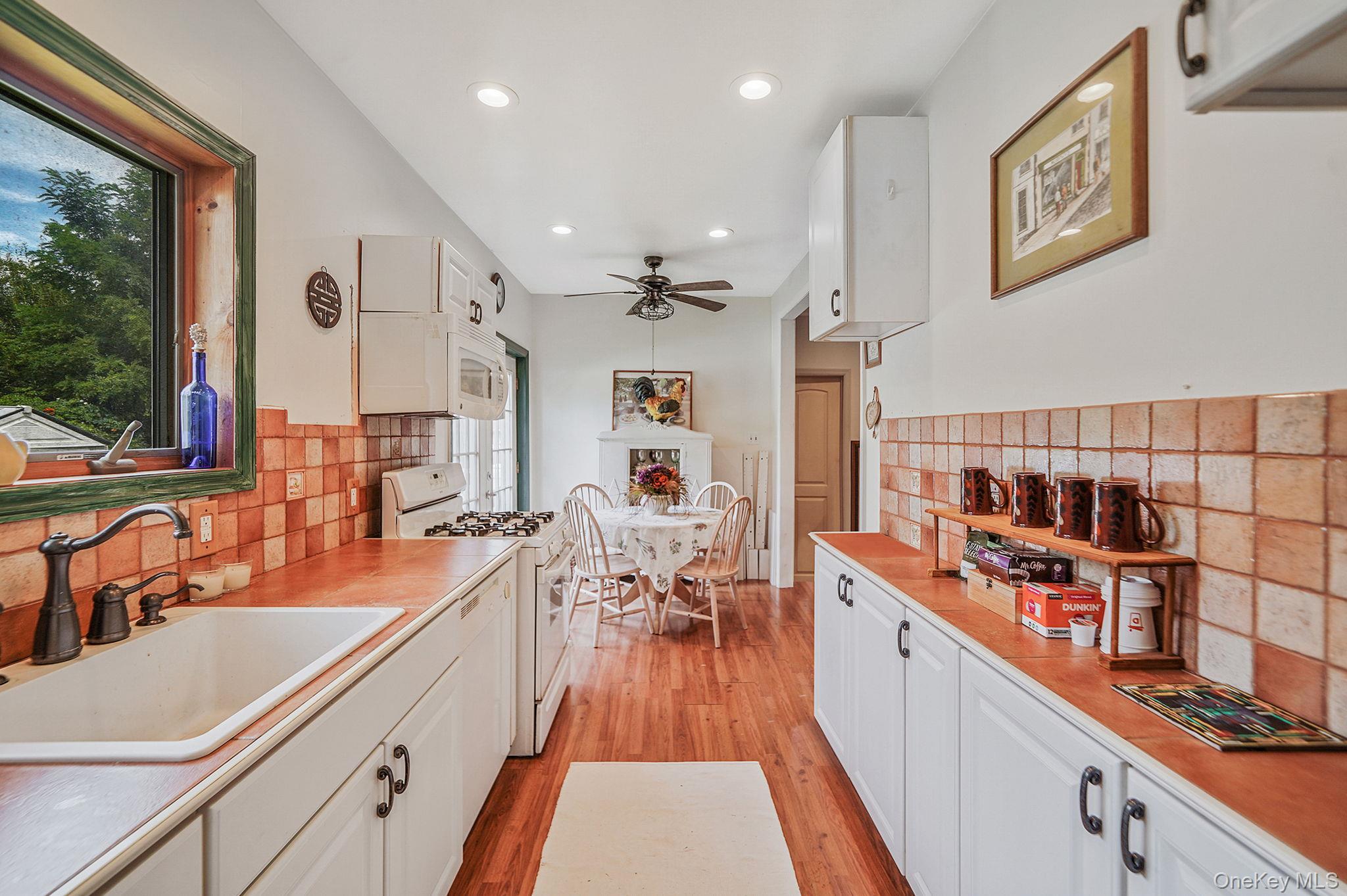 25 Patchogue Street Property Photo 11