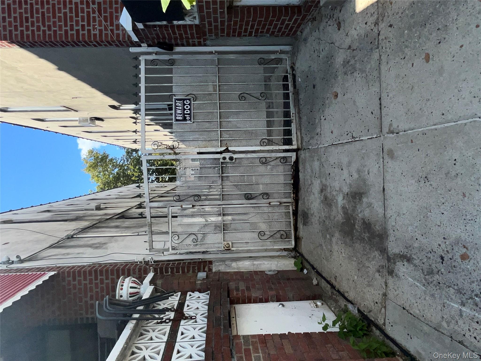 202 E 96th Street Property Photo 3