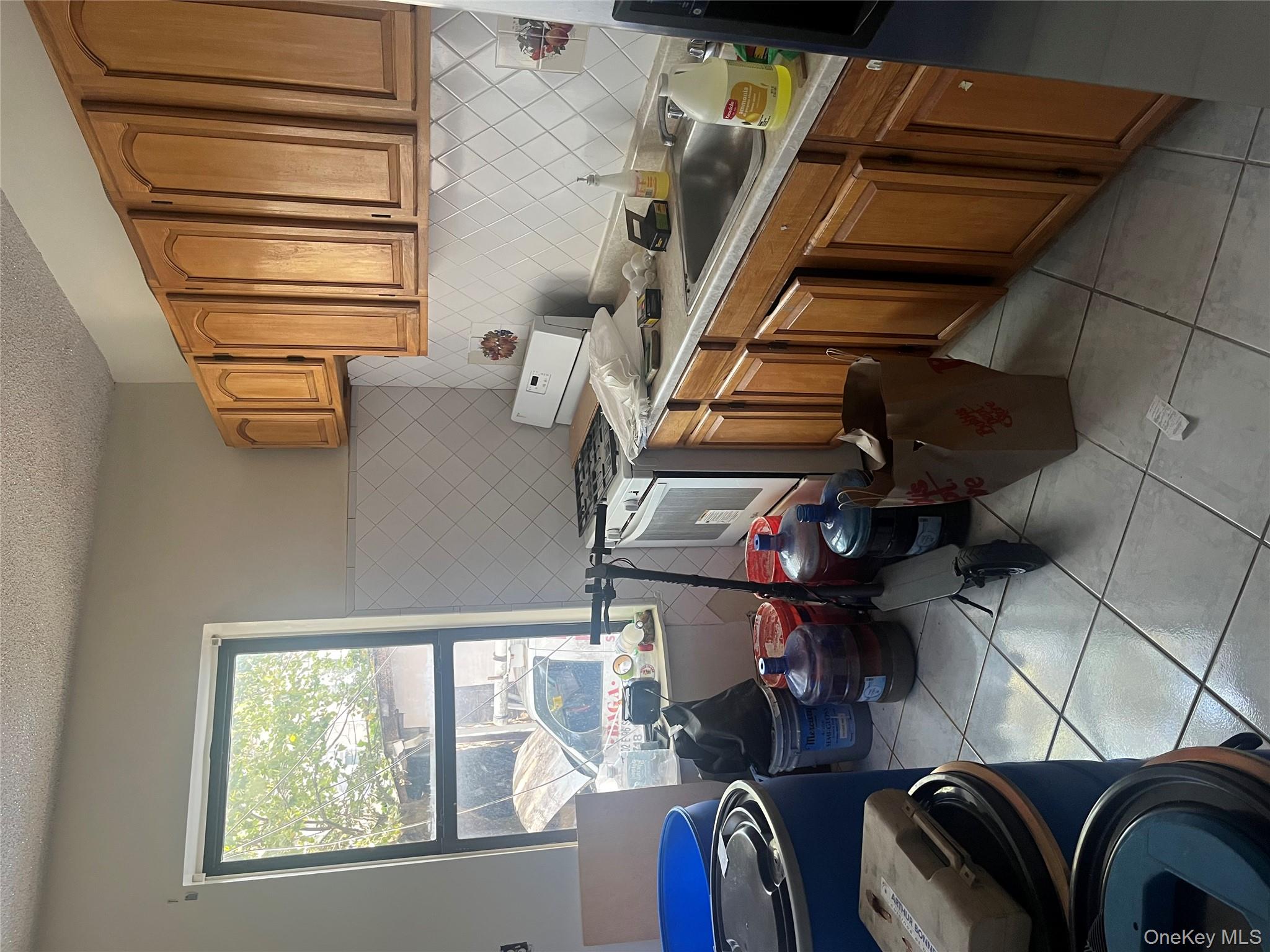202 E 96th Street Property Photo 5
