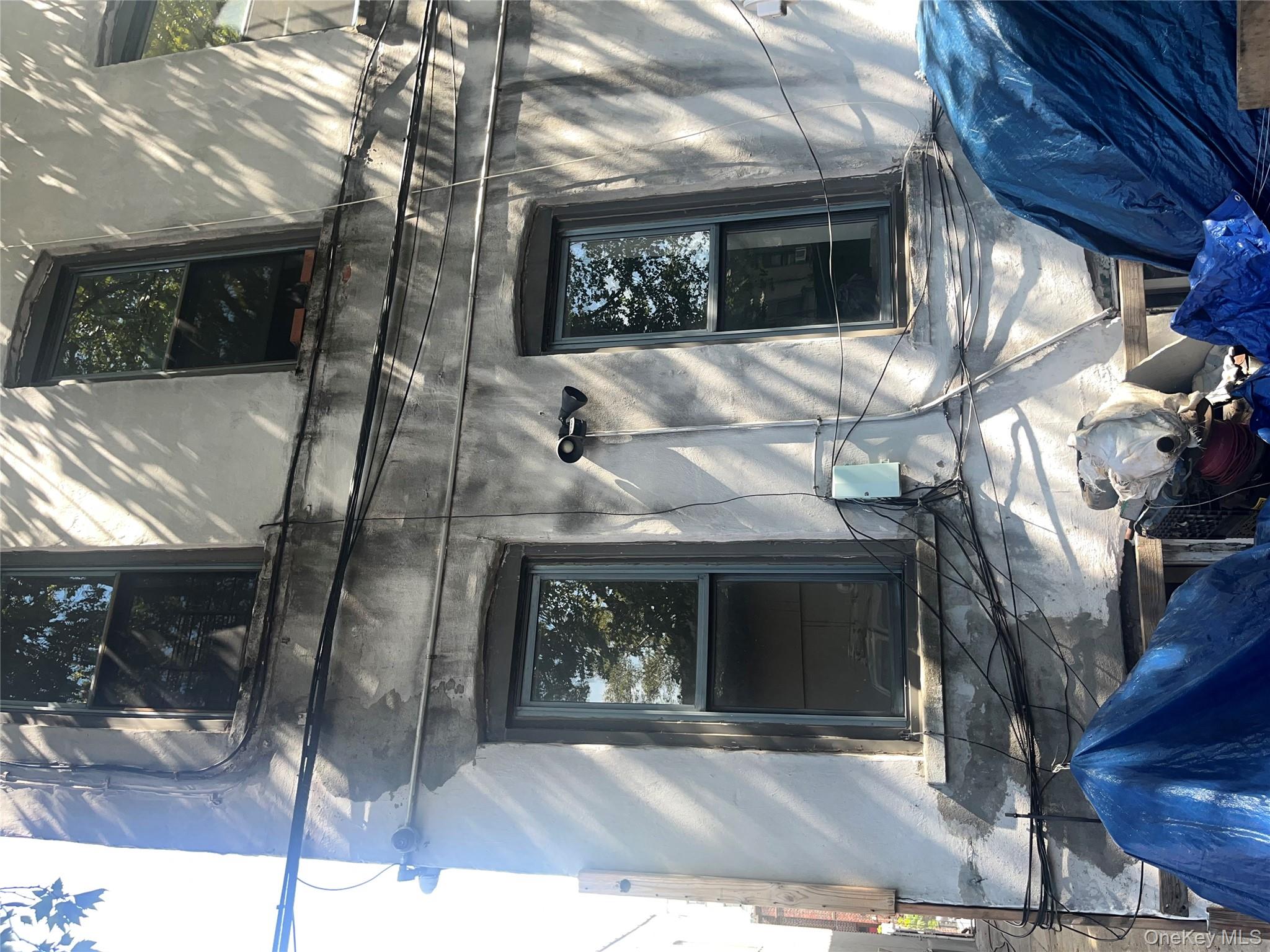 202 E 96th Street Property Photo 17