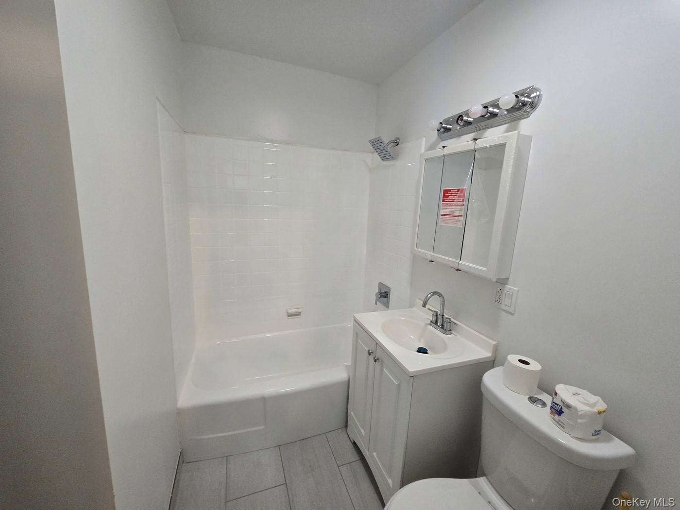92-14 95th Avenue Property Photo 12