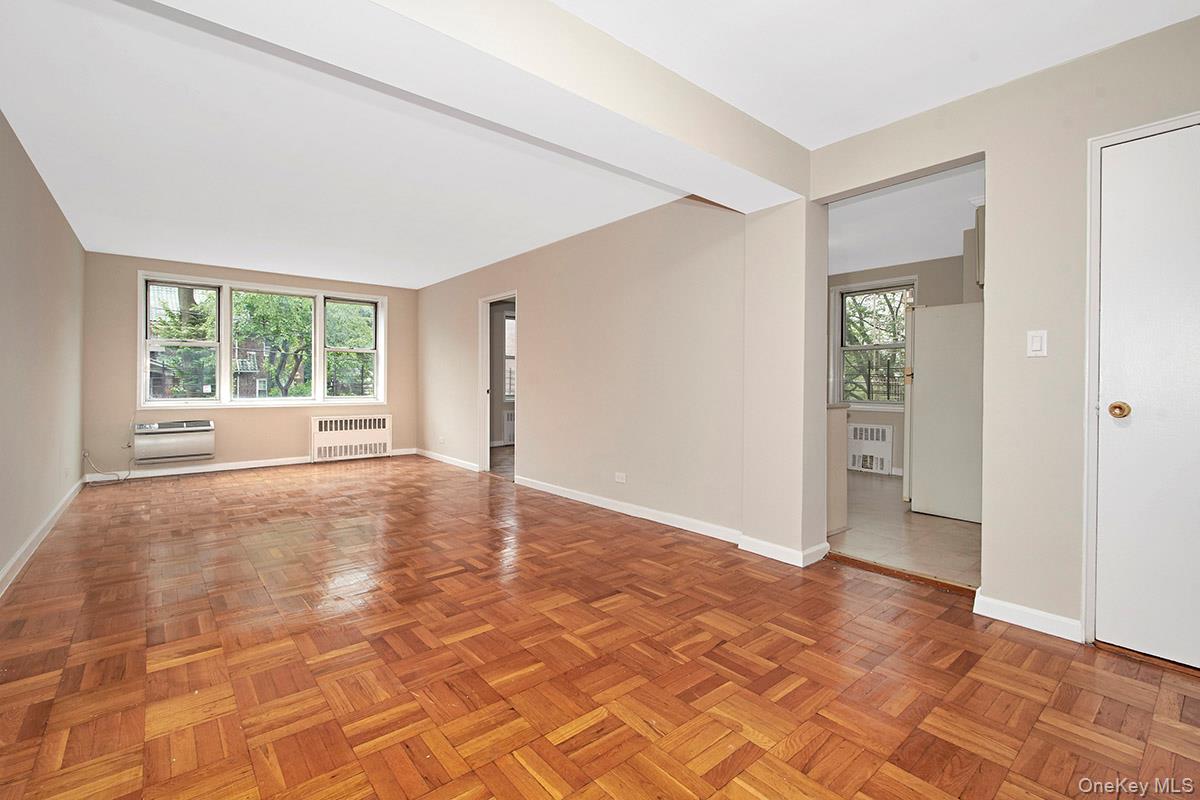 609 Kappock Street 3f Property Photo 12