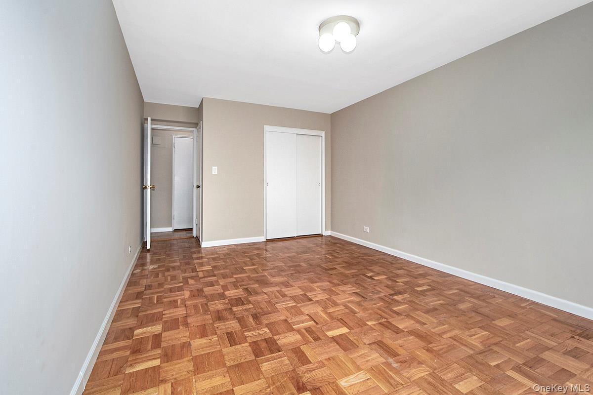 609 Kappock Street 3f Property Photo 17