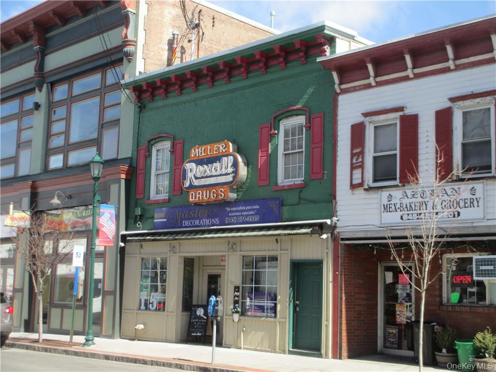 10 Broadway Property Photo 12