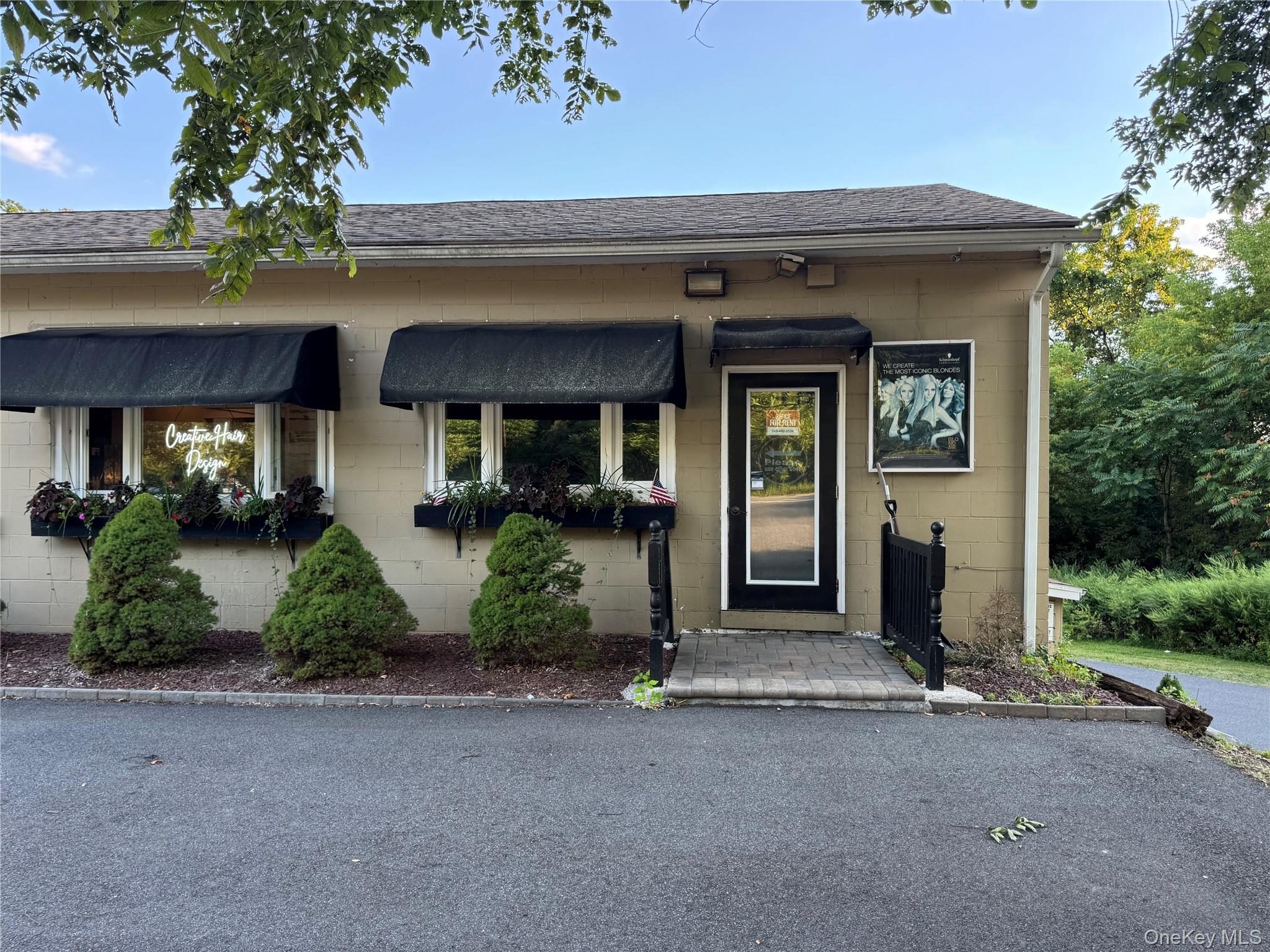 1050 Route 211 Property Photo 1