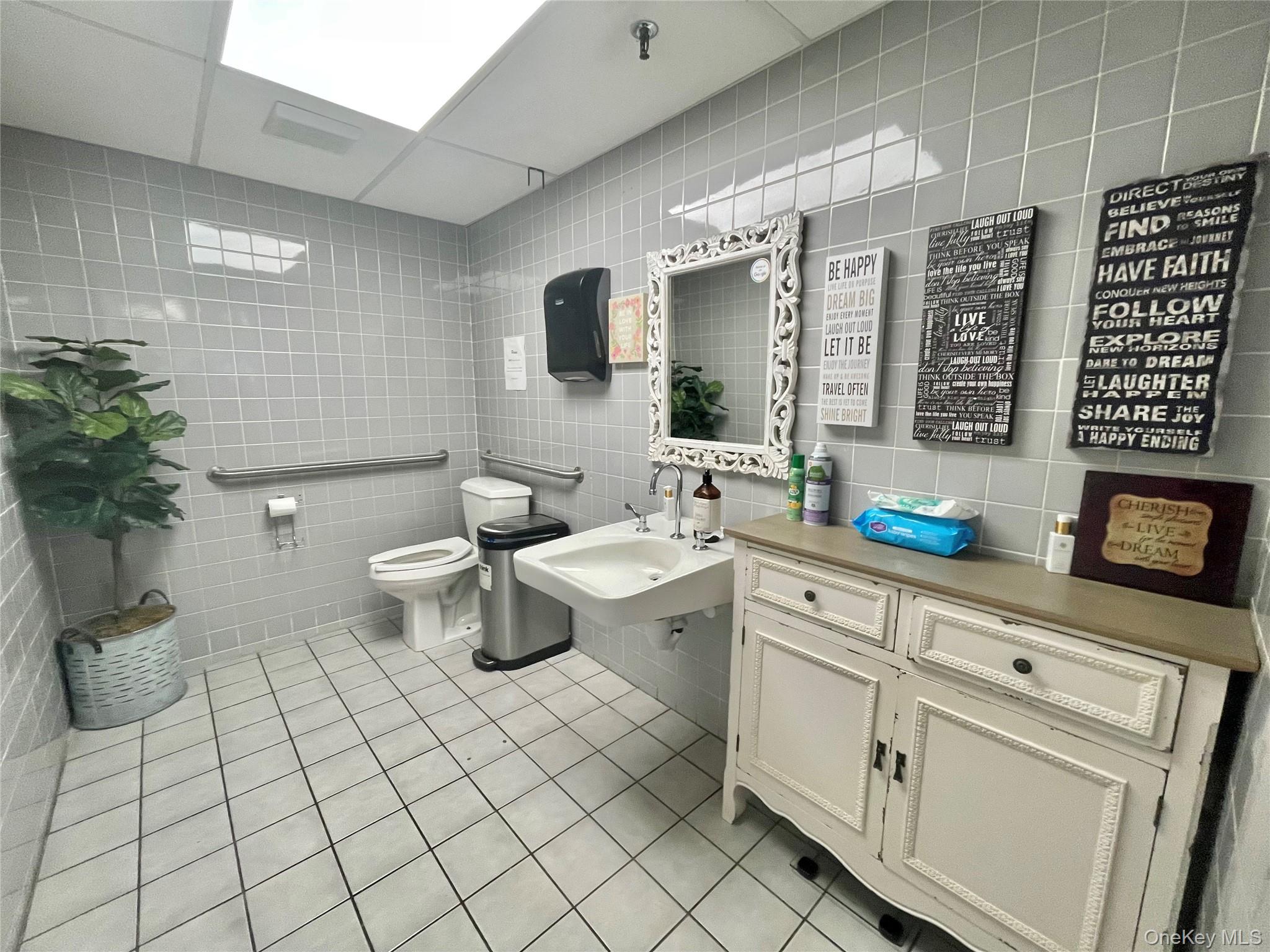 1298 Newbridge Road Property Photo 15