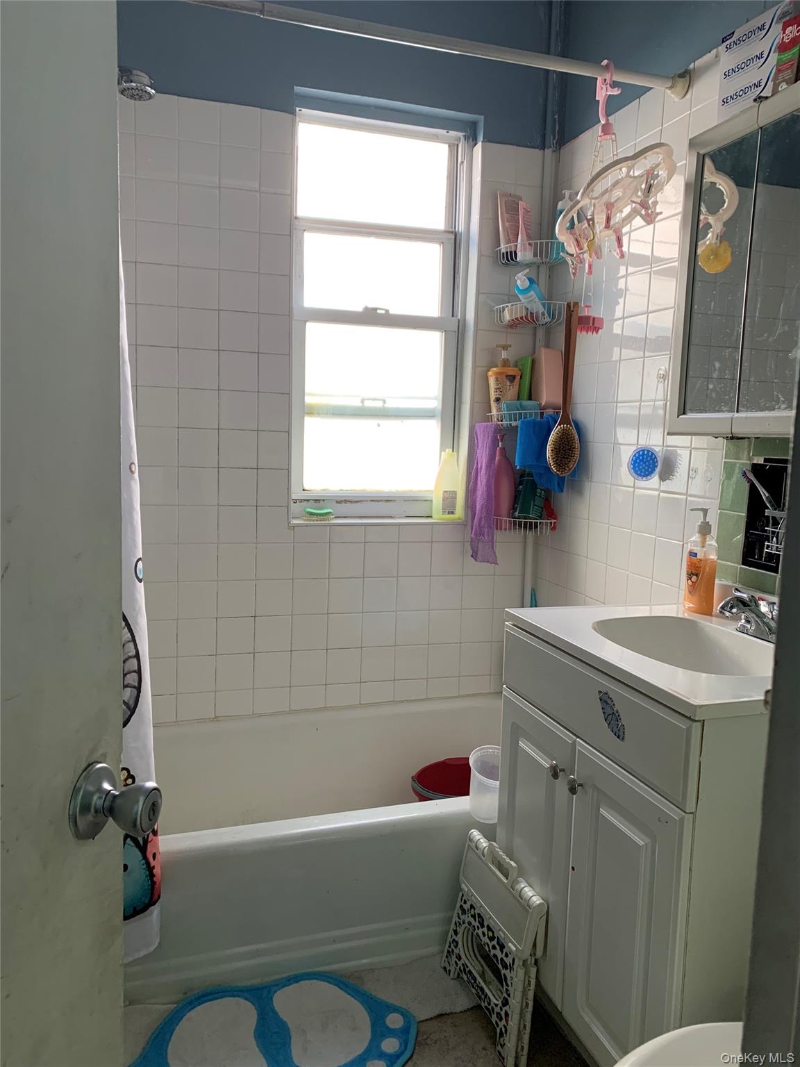 1523 E 33 Street Property Photo 19