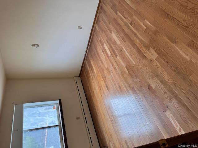 1264 Hobart Avenue Property Photo 5