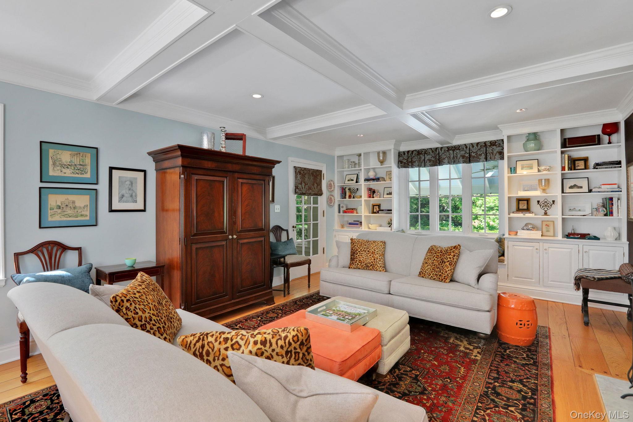 10 Roe Avenue Property Photo 17