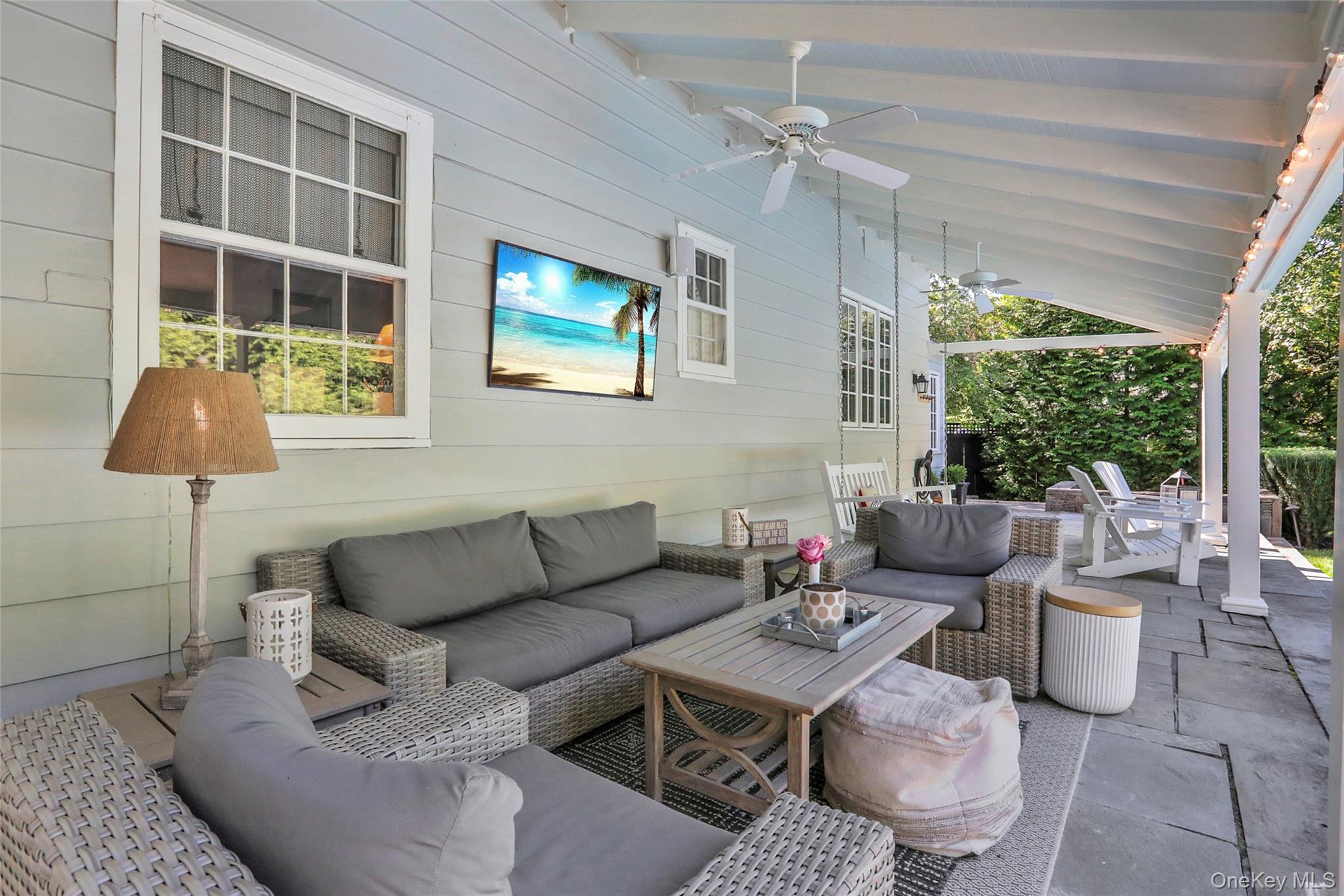 10 Roe Avenue Property Photo 35