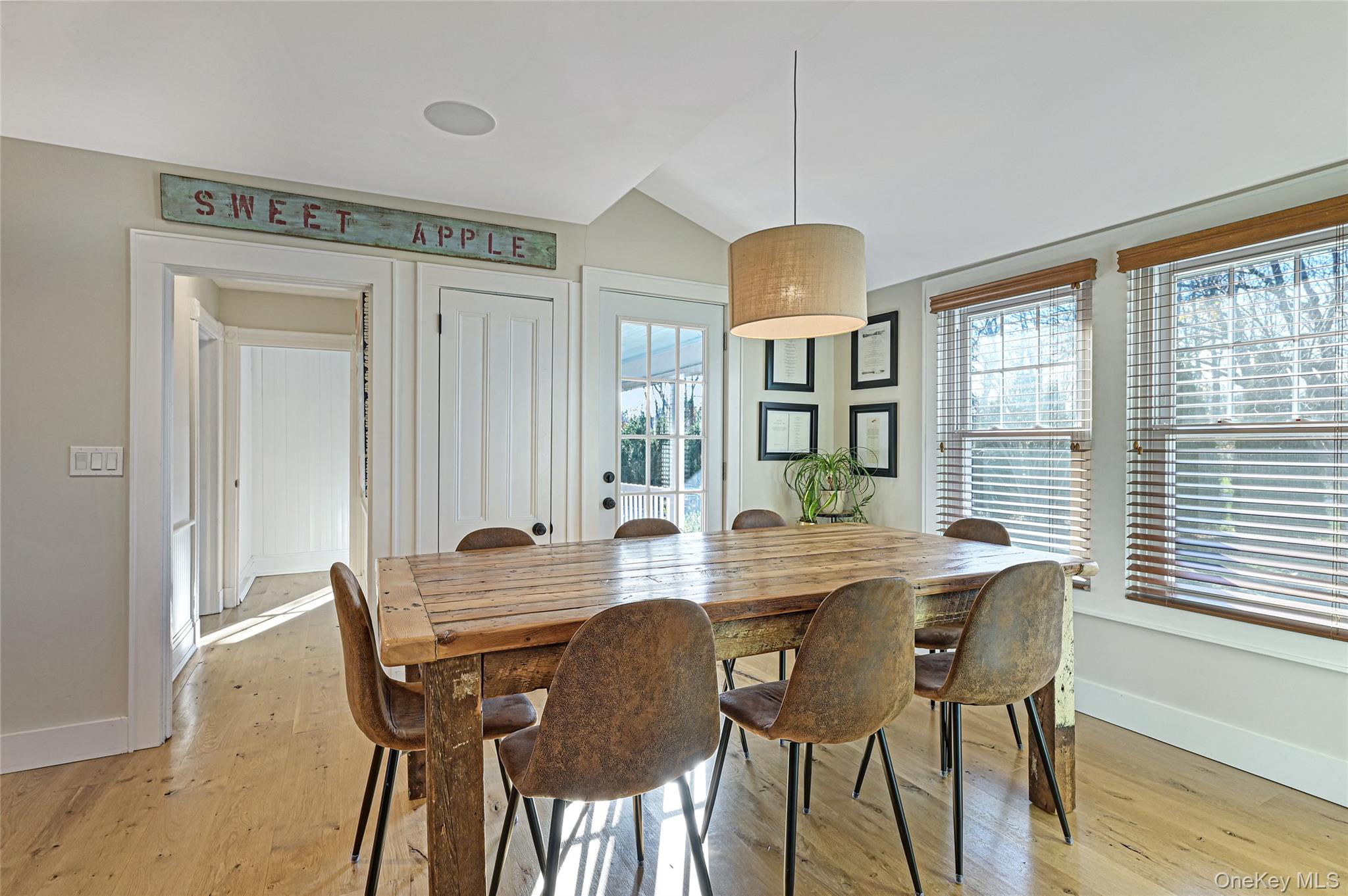 148 Montauk Highway Property Photo 9