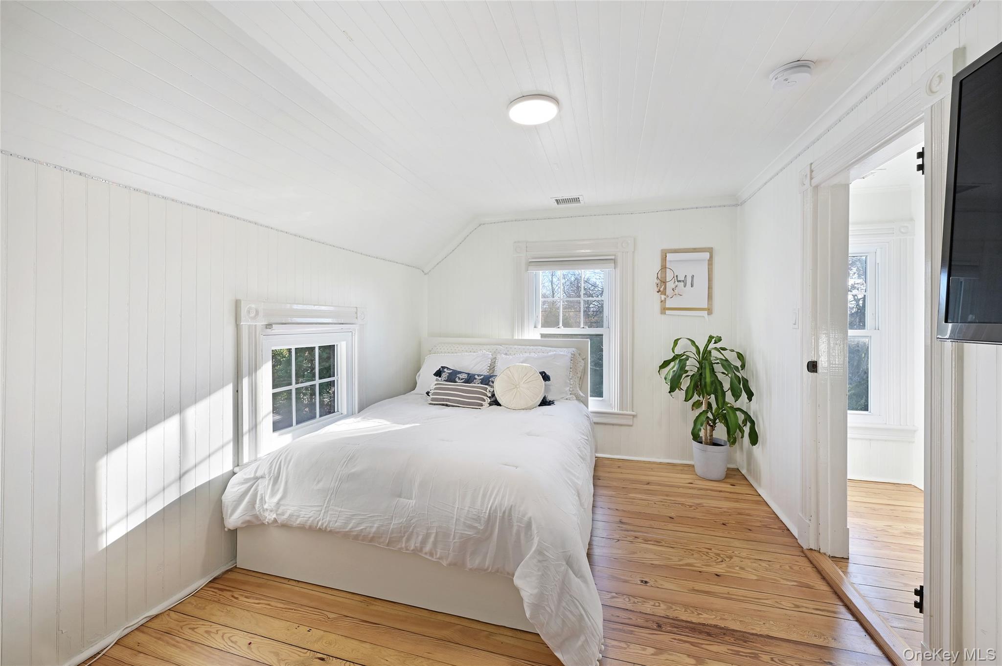 148 Montauk Highway Property Photo 17