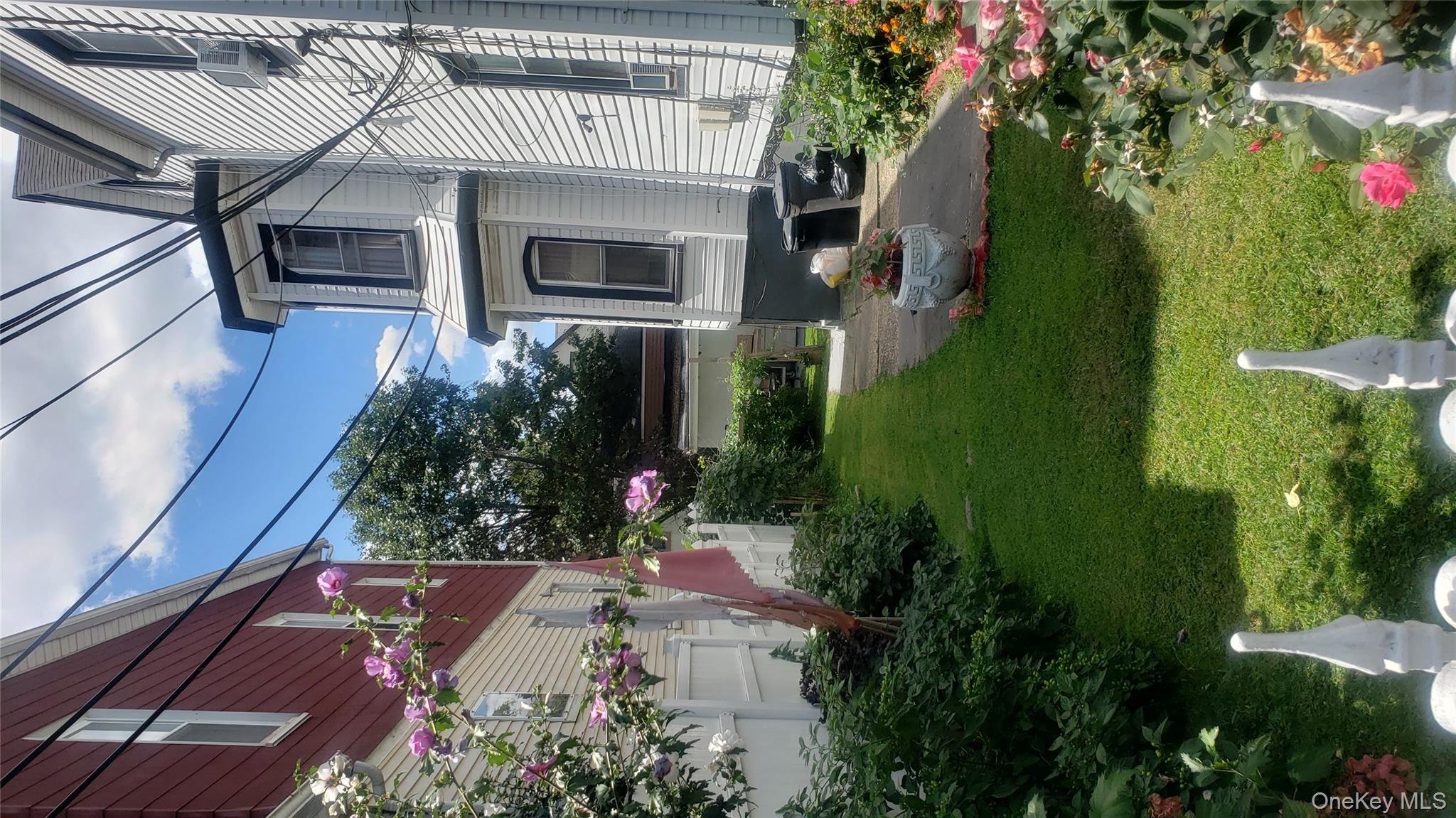 18 S 11th Avenue Property Photo 5