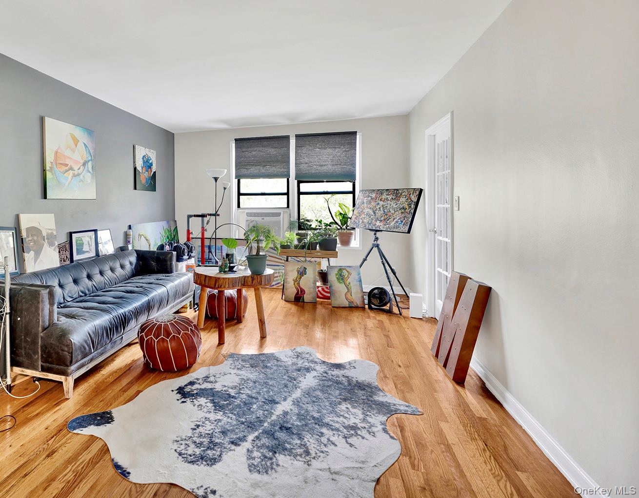 285 E 35th Street 6E Property Photo 1