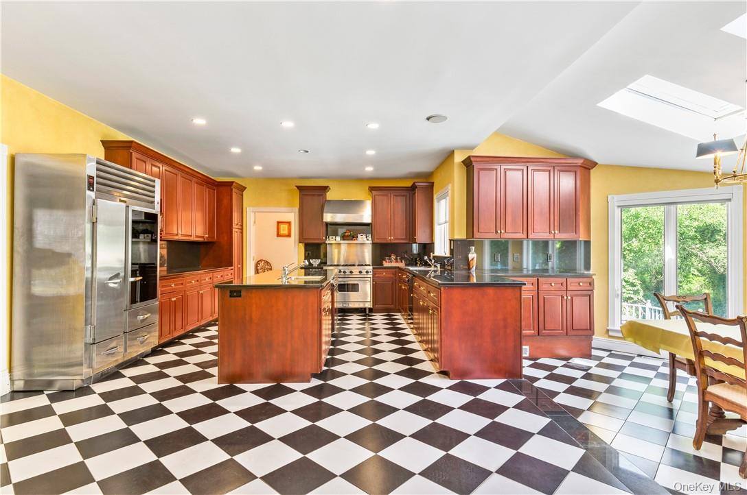 6 Love Lane Property Photo 11